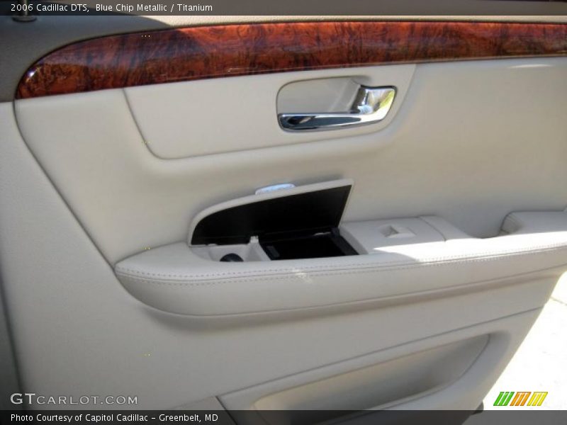 Blue Chip Metallic / Titanium 2006 Cadillac DTS