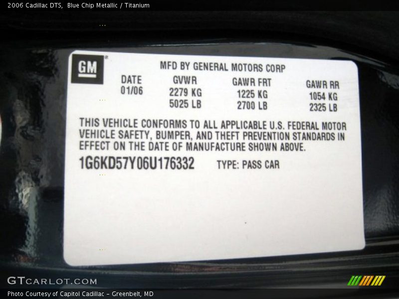 Blue Chip Metallic / Titanium 2006 Cadillac DTS