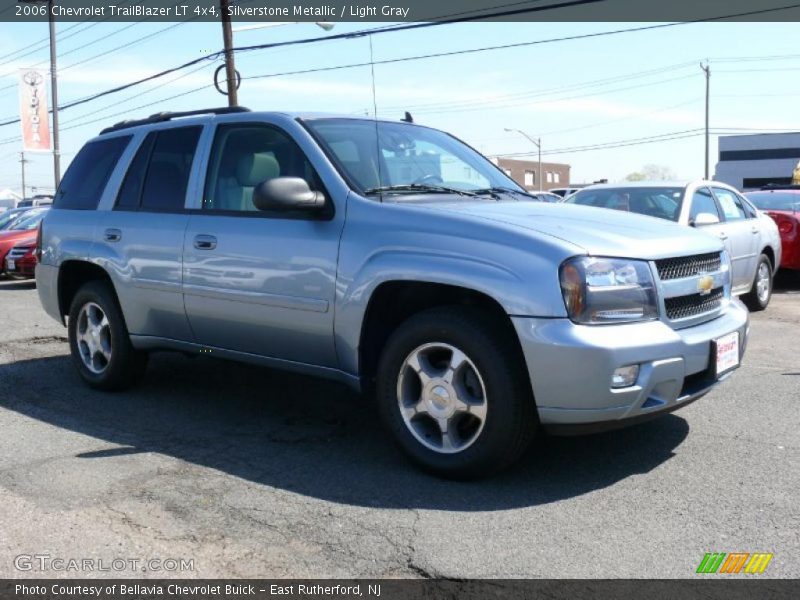 Silverstone Metallic / Light Gray 2006 Chevrolet TrailBlazer LT 4x4