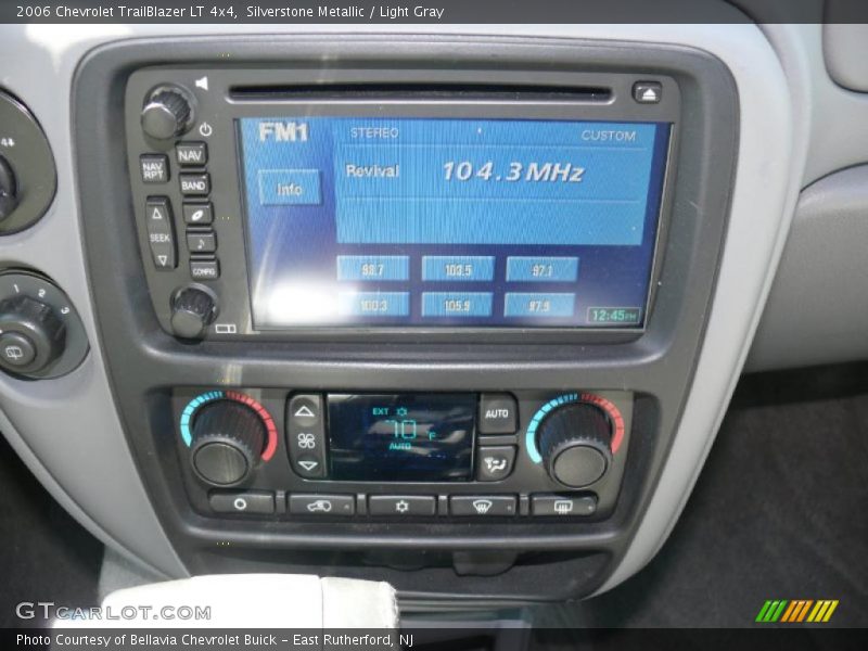 Silverstone Metallic / Light Gray 2006 Chevrolet TrailBlazer LT 4x4
