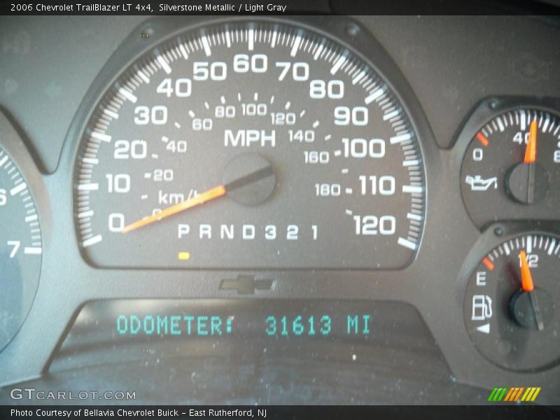 Silverstone Metallic / Light Gray 2006 Chevrolet TrailBlazer LT 4x4