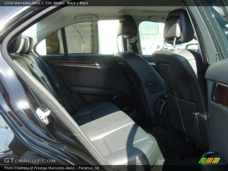 Black / Black 2009 Mercedes-Benz C 300 4Matic
