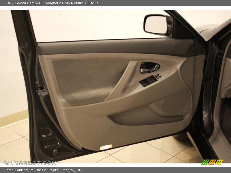 Magnetic Gray Metallic / Bisque 2007 Toyota Camry LE