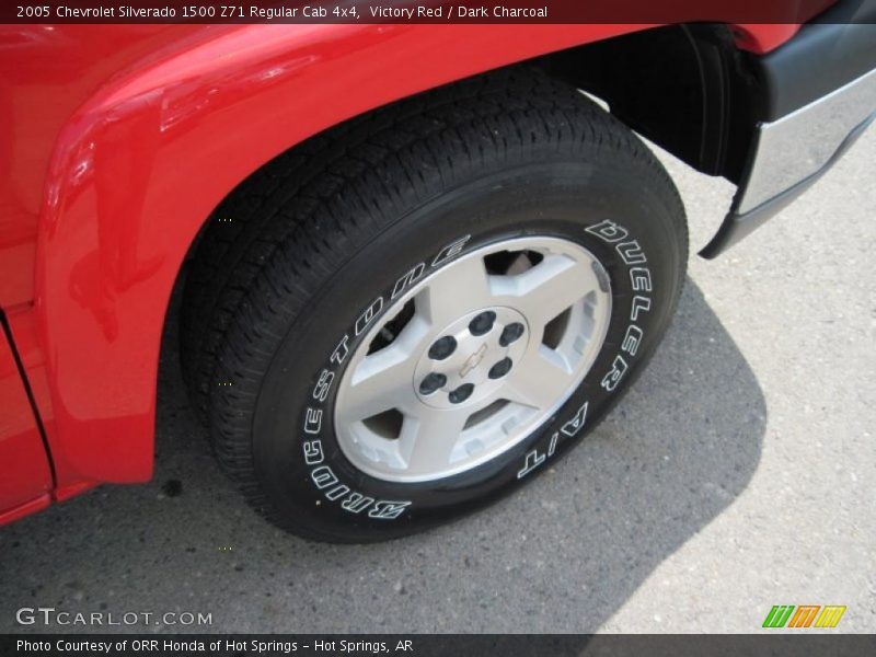 Victory Red / Dark Charcoal 2005 Chevrolet Silverado 1500 Z71 Regular Cab 4x4