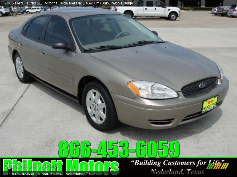 Arizona Beige Metallic / Medium/Dark Pebble Beige 2006 Ford Taurus SE