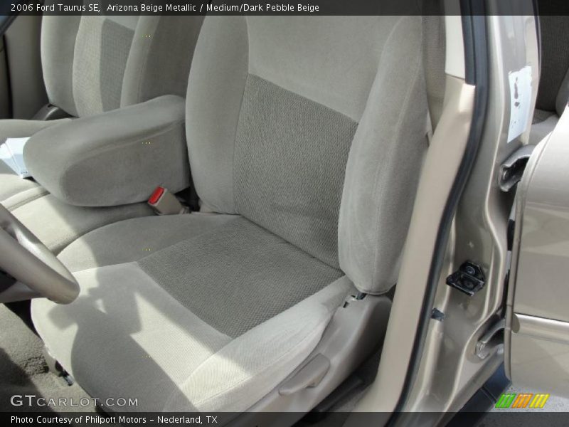 Arizona Beige Metallic / Medium/Dark Pebble Beige 2006 Ford Taurus SE
