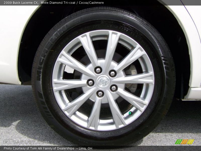 White Diamond Tri-coat / Cocoa/Cashmere 2009 Buick Lucerne CX