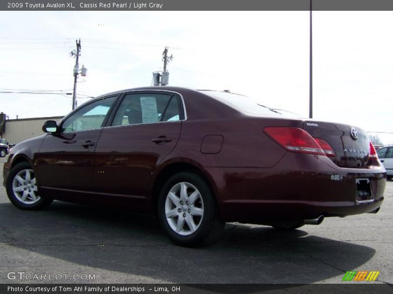 Cassis Red Pearl / Light Gray 2009 Toyota Avalon XL