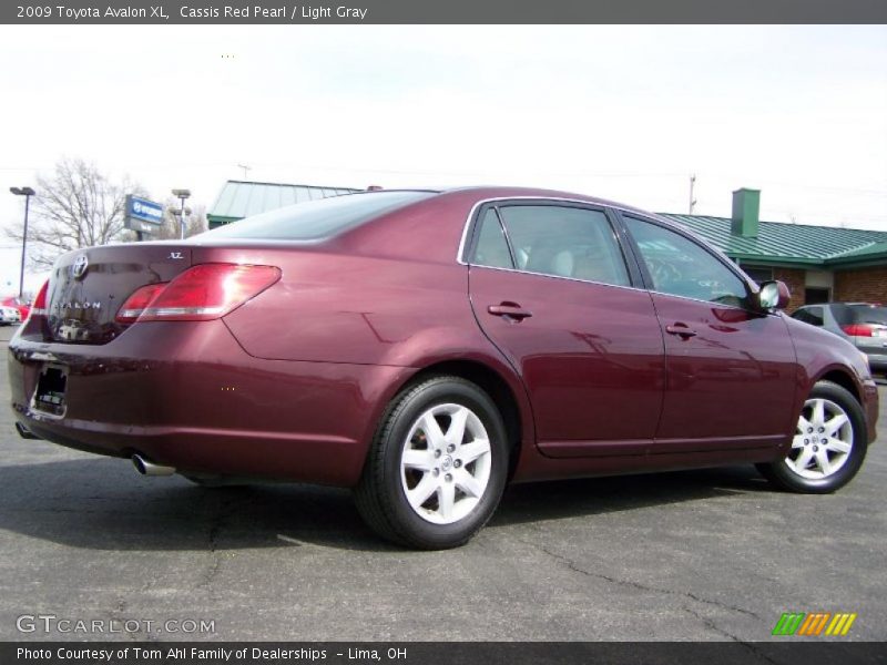 Cassis Red Pearl / Light Gray 2009 Toyota Avalon XL