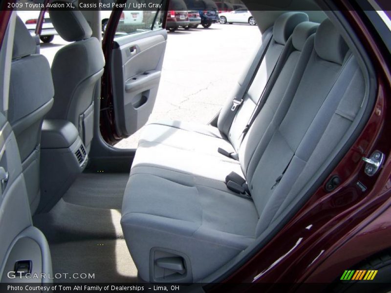 Cassis Red Pearl / Light Gray 2009 Toyota Avalon XL