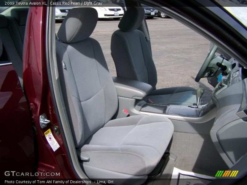 Cassis Red Pearl / Light Gray 2009 Toyota Avalon XL
