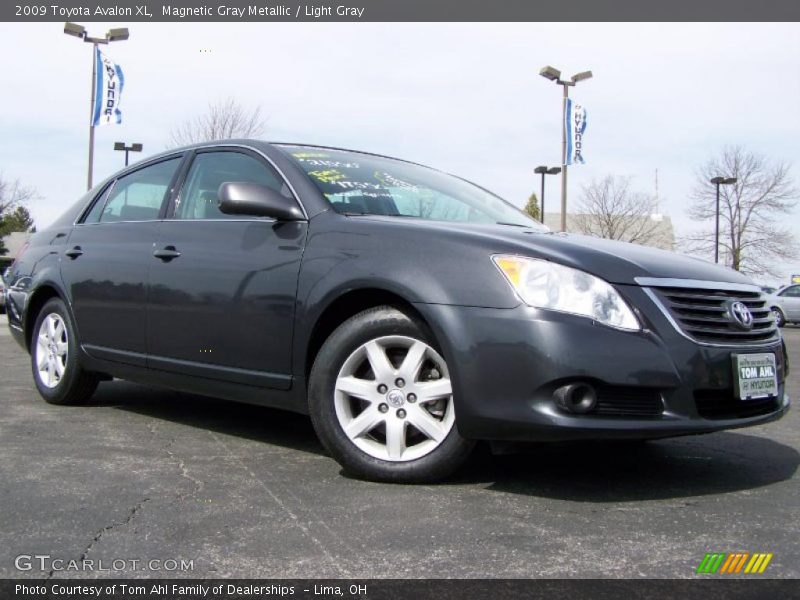 Magnetic Gray Metallic / Light Gray 2009 Toyota Avalon XL