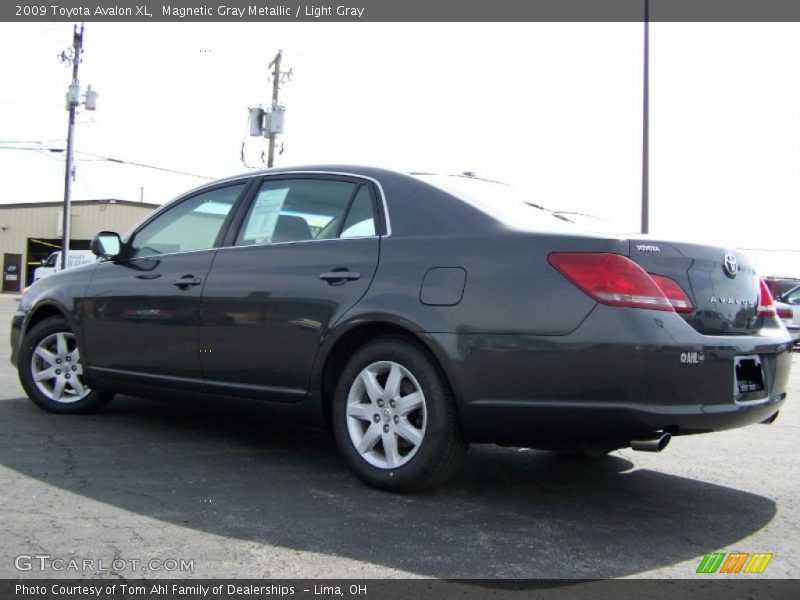 Magnetic Gray Metallic / Light Gray 2009 Toyota Avalon XL