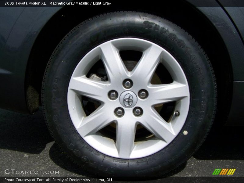 Magnetic Gray Metallic / Light Gray 2009 Toyota Avalon XL