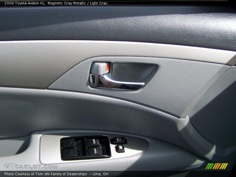 Magnetic Gray Metallic / Light Gray 2009 Toyota Avalon XL