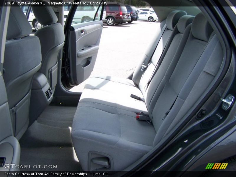 Magnetic Gray Metallic / Light Gray 2009 Toyota Avalon XL