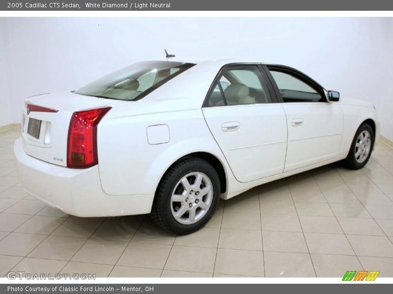 White Diamond / Light Neutral 2005 Cadillac CTS Sedan
