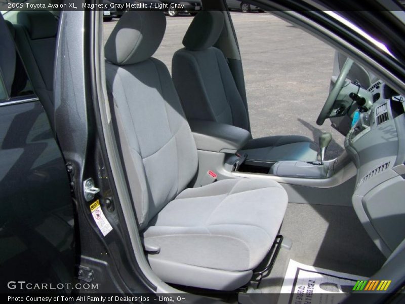 Magnetic Gray Metallic / Light Gray 2009 Toyota Avalon XL