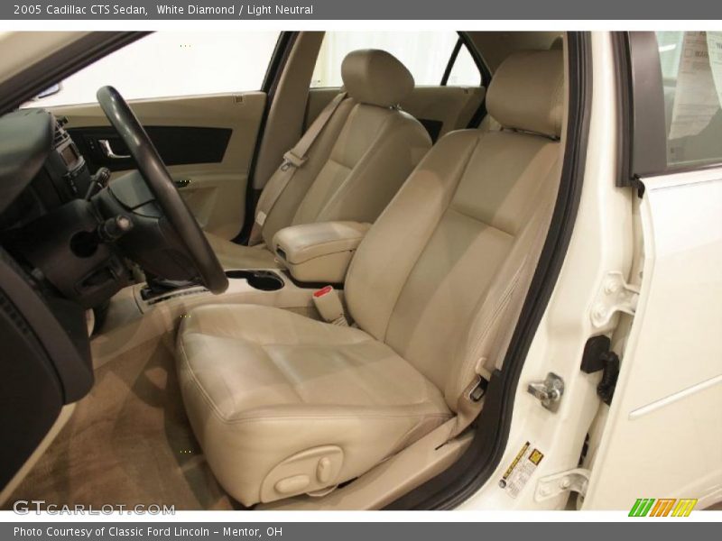 White Diamond / Light Neutral 2005 Cadillac CTS Sedan