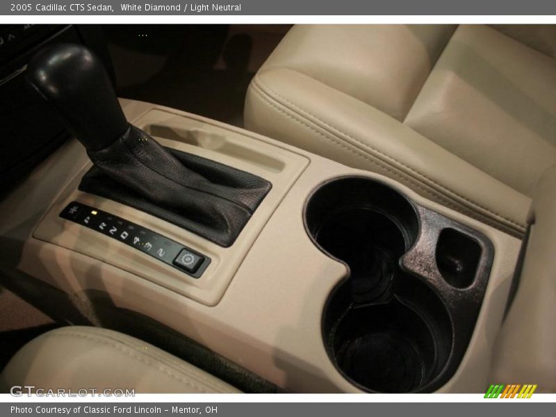 White Diamond / Light Neutral 2005 Cadillac CTS Sedan