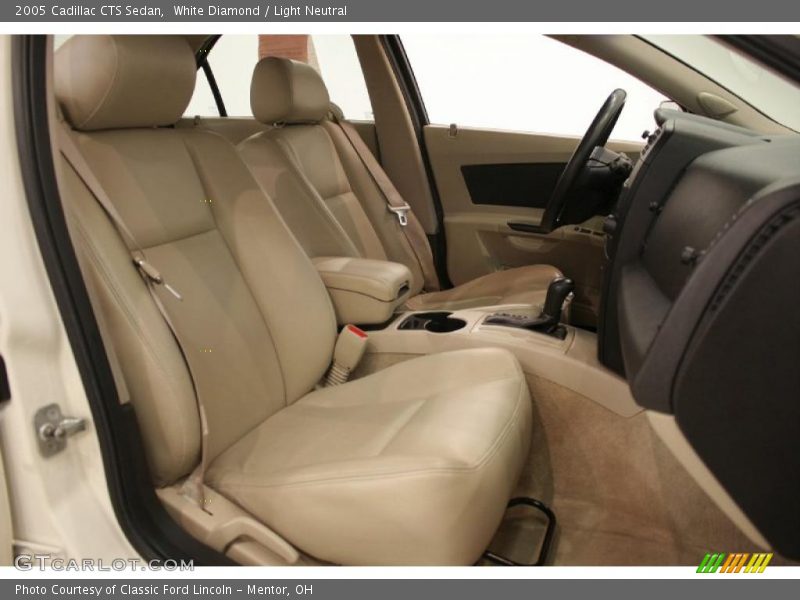 White Diamond / Light Neutral 2005 Cadillac CTS Sedan