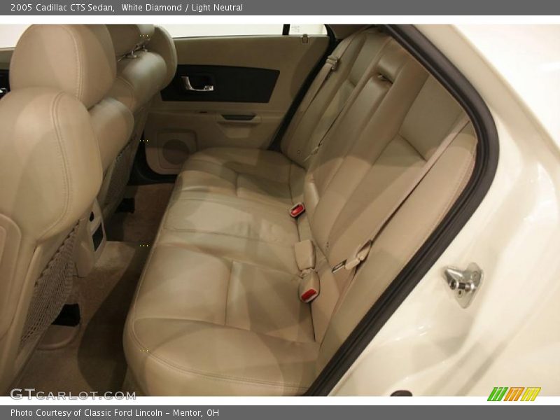 White Diamond / Light Neutral 2005 Cadillac CTS Sedan