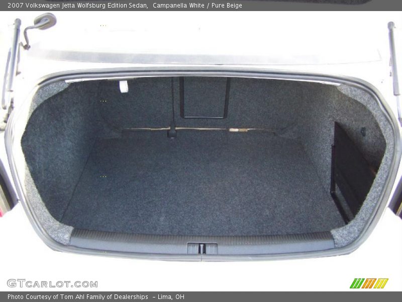 Campanella White / Pure Beige 2007 Volkswagen Jetta Wolfsburg Edition Sedan