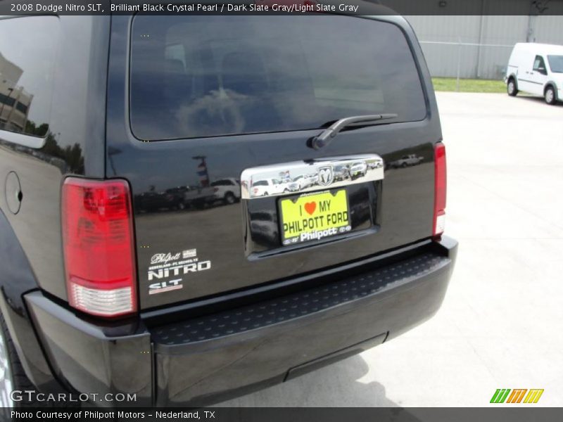 Brilliant Black Crystal Pearl / Dark Slate Gray/Light Slate Gray 2008 Dodge Nitro SLT