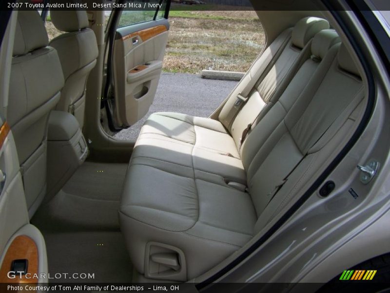 Desert Sand Mica / Ivory 2007 Toyota Avalon Limited