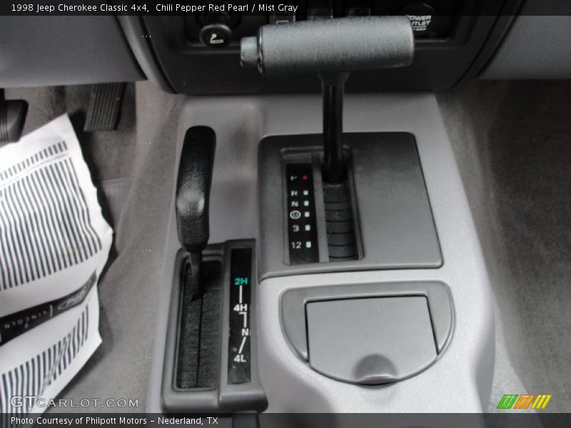 Chili Pepper Red Pearl / Mist Gray 1998 Jeep Cherokee Classic 4x4