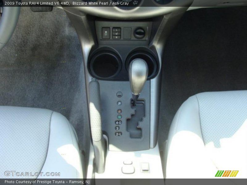 Blizzard White Pearl / Ash Gray 2009 Toyota RAV4 Limited V6 4WD
