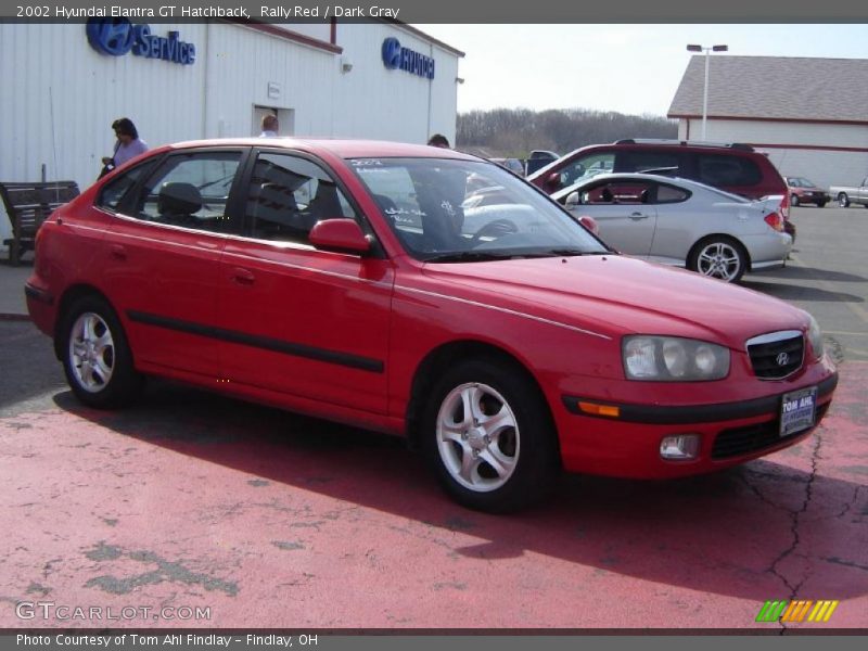Rally Red / Dark Gray 2002 Hyundai Elantra GT Hatchback