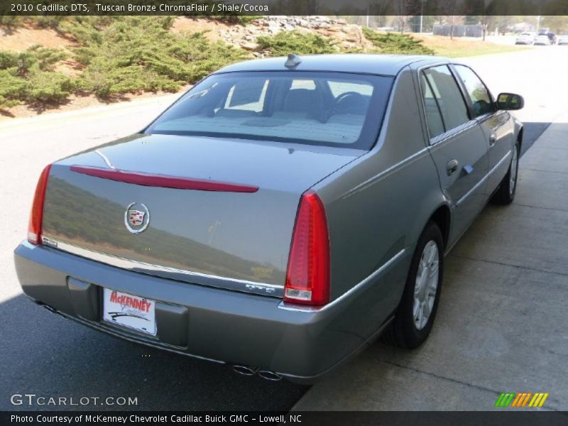 Tuscan Bronze ChromaFlair / Shale/Cocoa 2010 Cadillac DTS