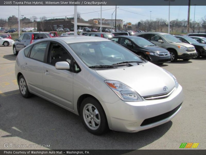 Millenium Silver Metallic / Gray/Burgundy 2005 Toyota Prius Hybrid