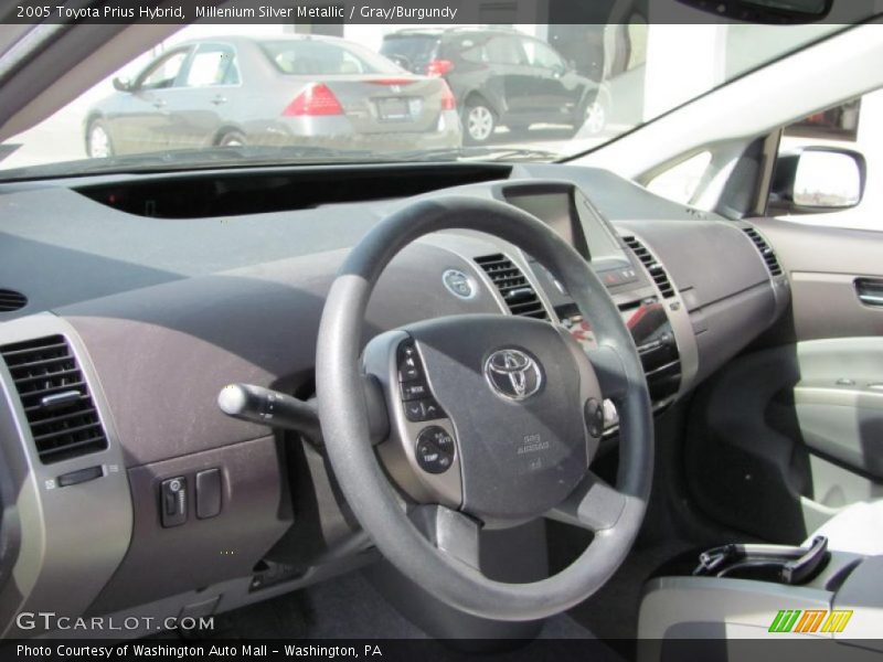 Millenium Silver Metallic / Gray/Burgundy 2005 Toyota Prius Hybrid