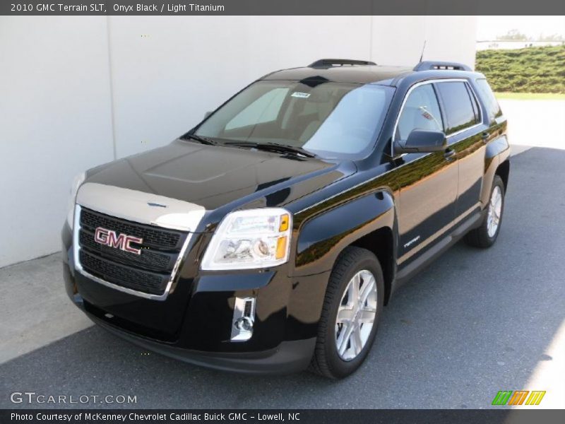 Onyx Black / Light Titanium 2010 GMC Terrain SLT