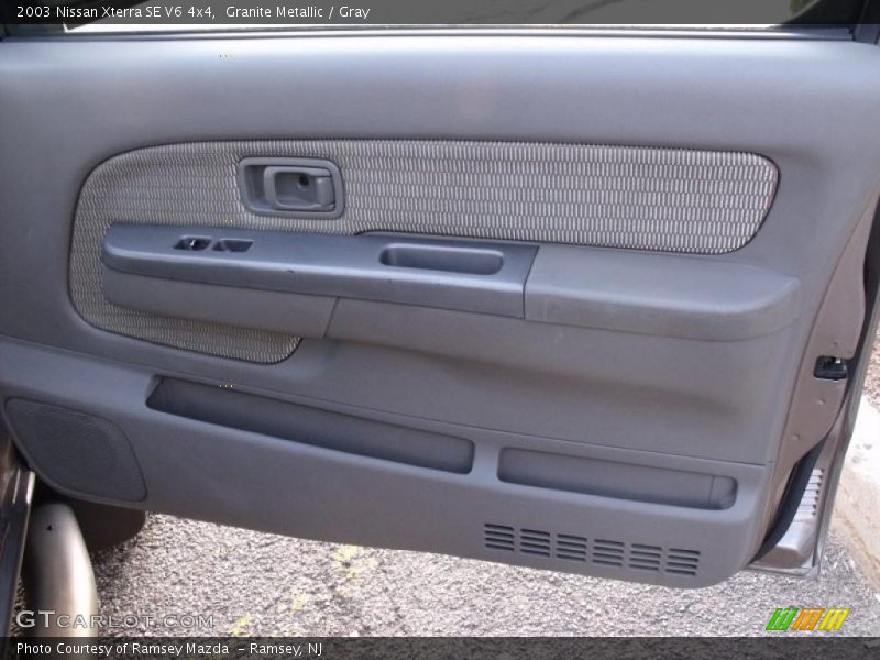 Granite Metallic / Gray 2003 Nissan Xterra SE V6 4x4