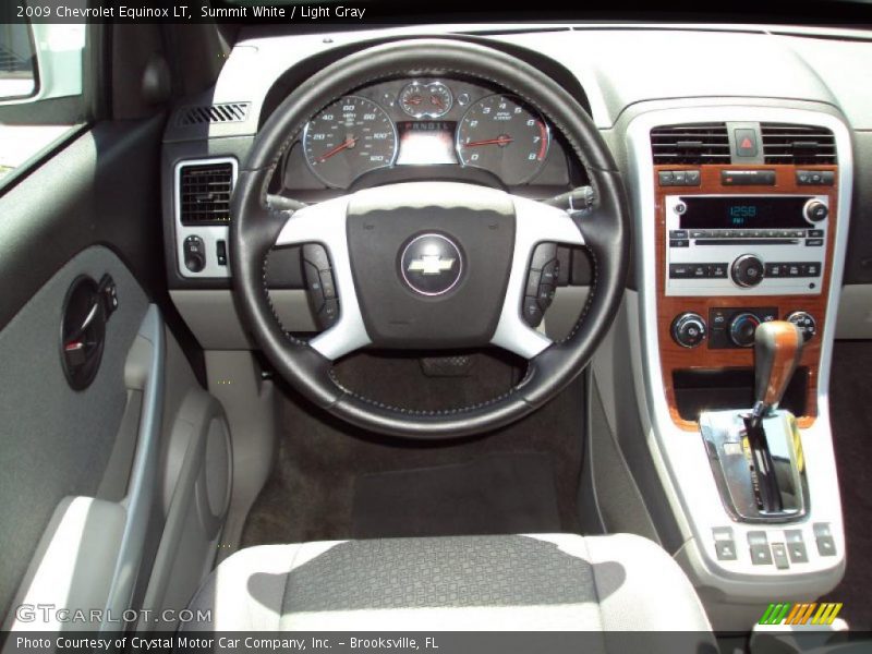 Summit White / Light Gray 2009 Chevrolet Equinox LT