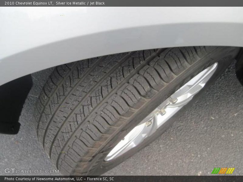 Silver Ice Metallic / Jet Black 2010 Chevrolet Equinox LT