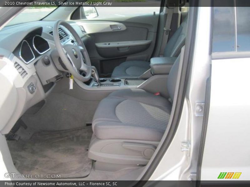 Silver Ice Metallic / Light Gray 2010 Chevrolet Traverse LS