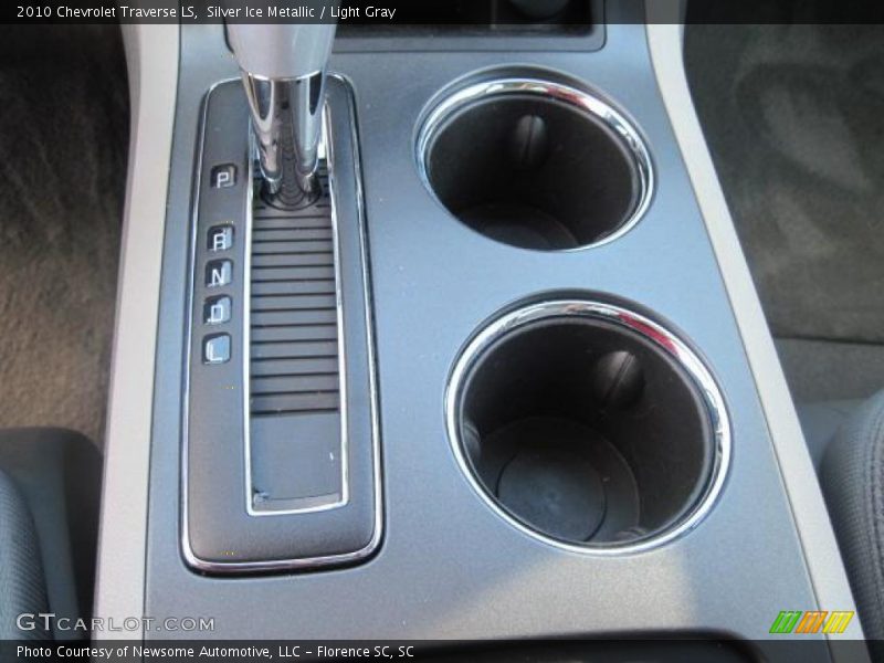 Silver Ice Metallic / Light Gray 2010 Chevrolet Traverse LS