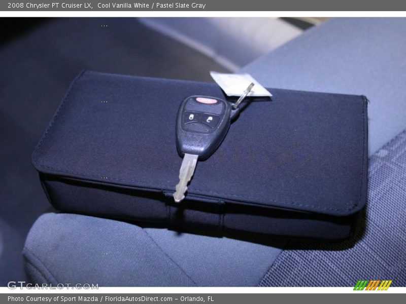 Cool Vanilla White / Pastel Slate Gray 2008 Chrysler PT Cruiser LX