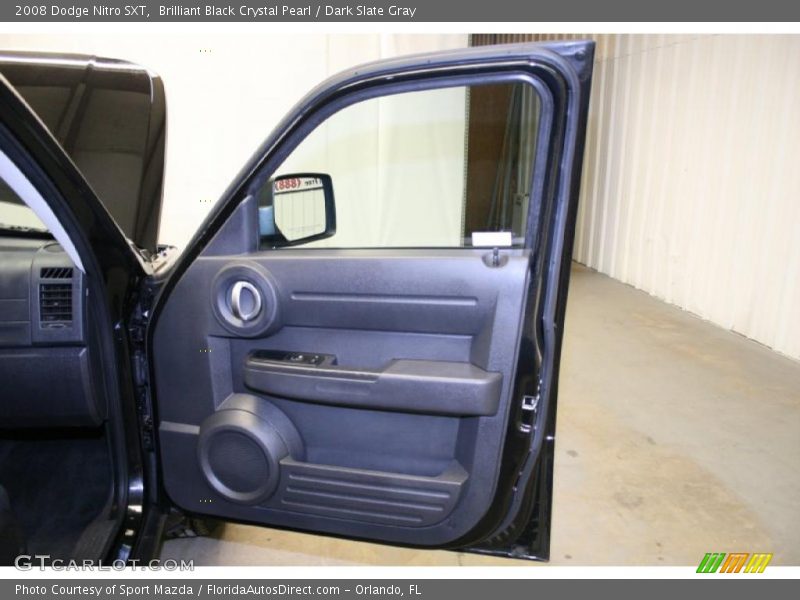 Brilliant Black Crystal Pearl / Dark Slate Gray 2008 Dodge Nitro SXT