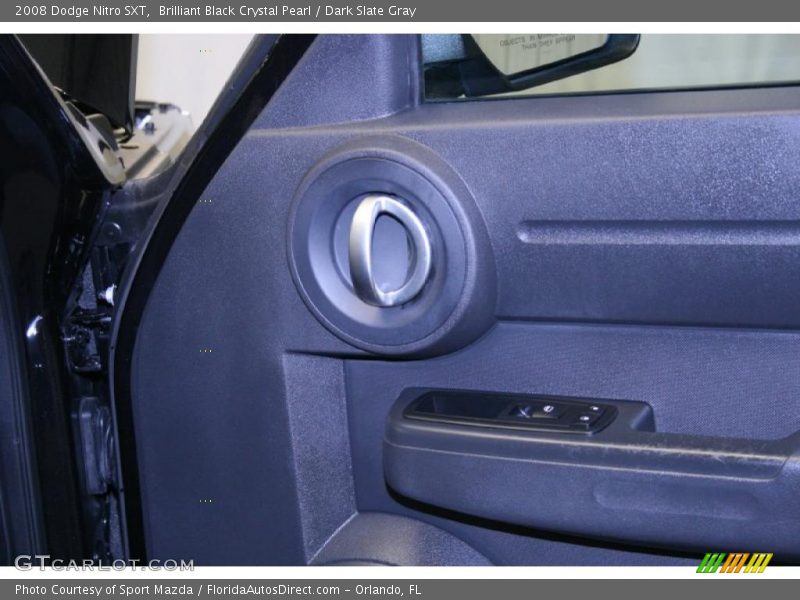 Brilliant Black Crystal Pearl / Dark Slate Gray 2008 Dodge Nitro SXT