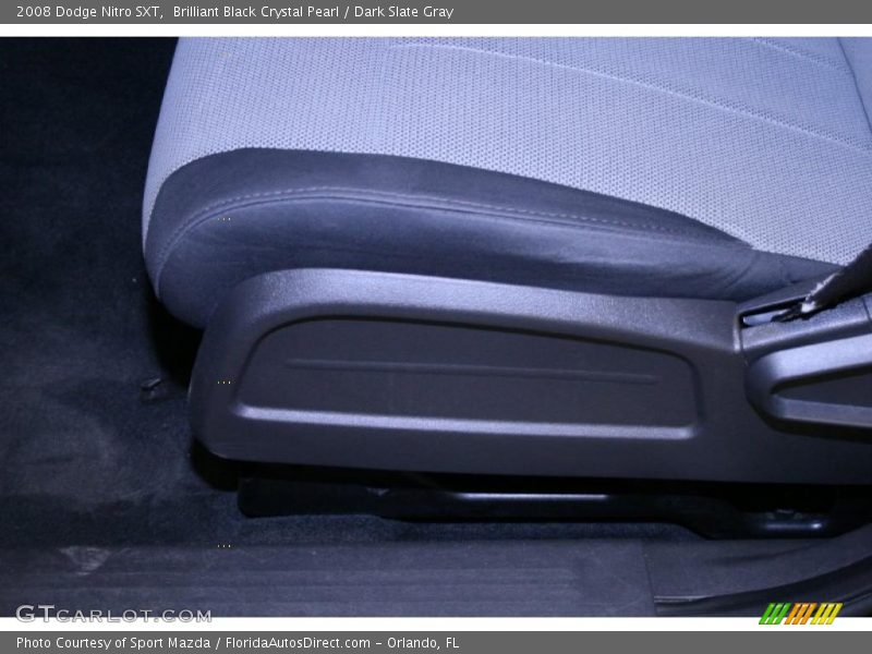Brilliant Black Crystal Pearl / Dark Slate Gray 2008 Dodge Nitro SXT