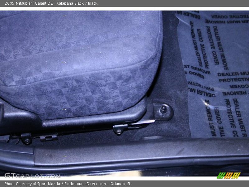Kalapana Black / Black 2005 Mitsubishi Galant DE