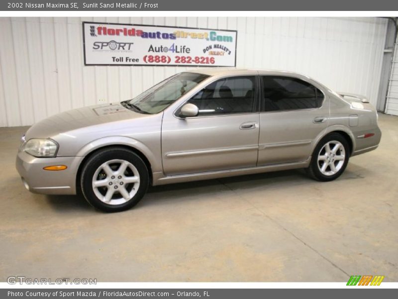 Sunlit Sand Metallic / Frost 2002 Nissan Maxima SE