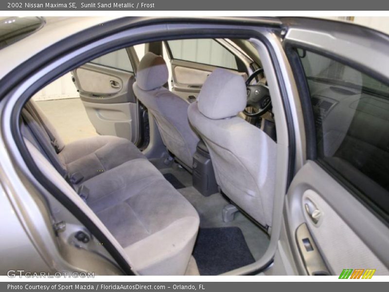 Sunlit Sand Metallic / Frost 2002 Nissan Maxima SE