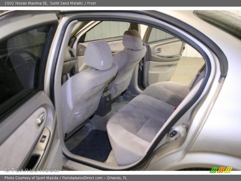 Sunlit Sand Metallic / Frost 2002 Nissan Maxima SE