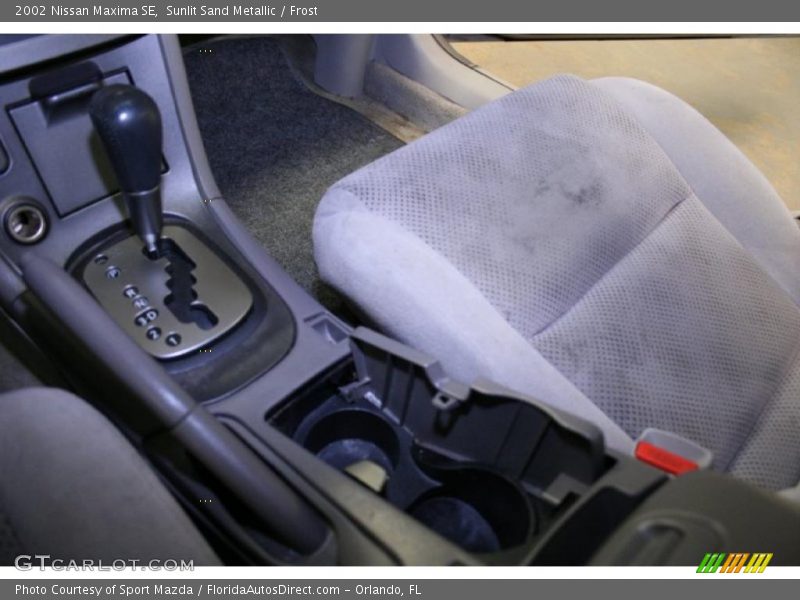 Sunlit Sand Metallic / Frost 2002 Nissan Maxima SE